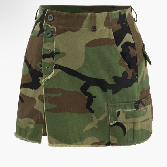 Dresses & Skirts - Micas Camo Mini Skirt